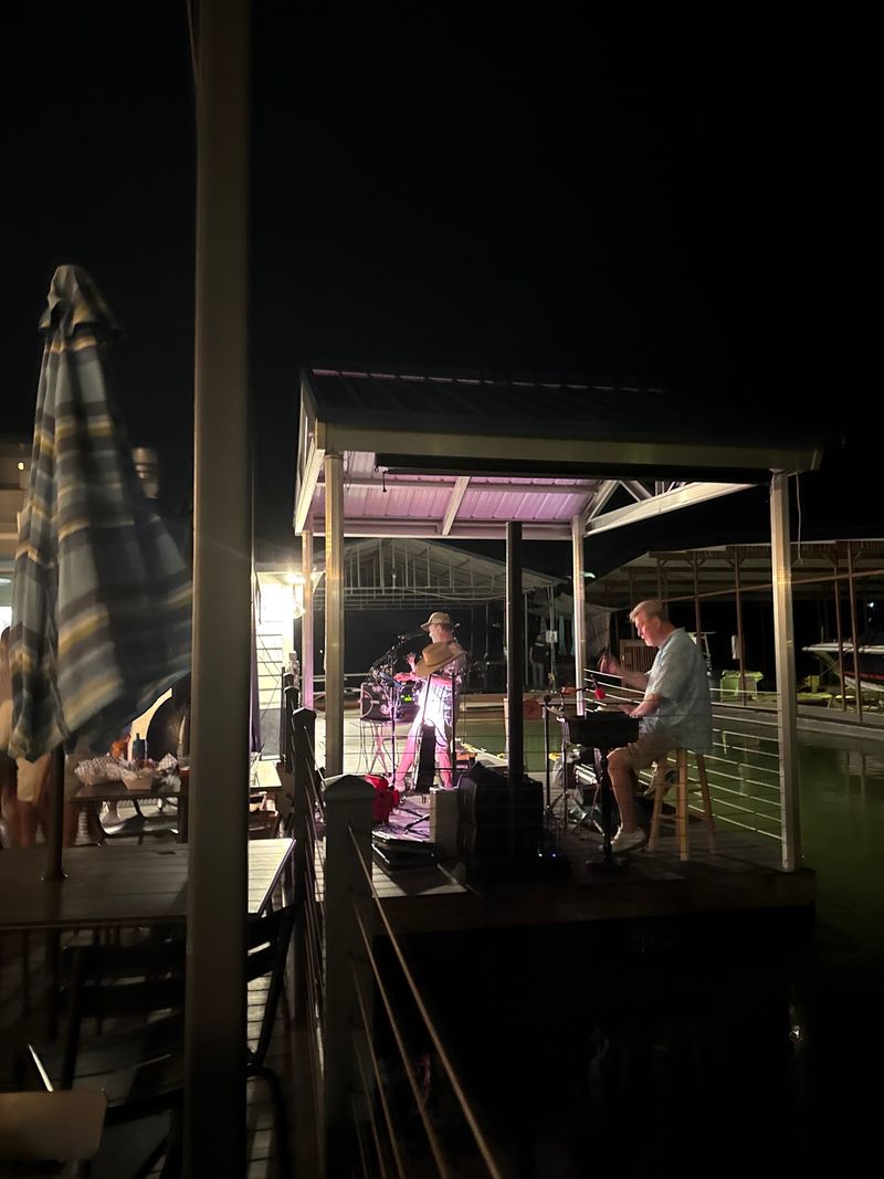 Live Music on the Water Creates an Unforgettable Vibe Live Music on the Water Creates an Unforgettable Vibe
