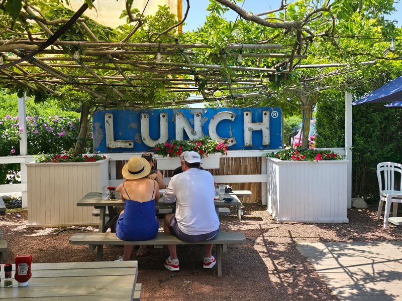 Lobster Roll Restaurant