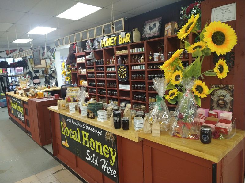 Local Makers And Handmade Finds Local Makers And Handmade Finds