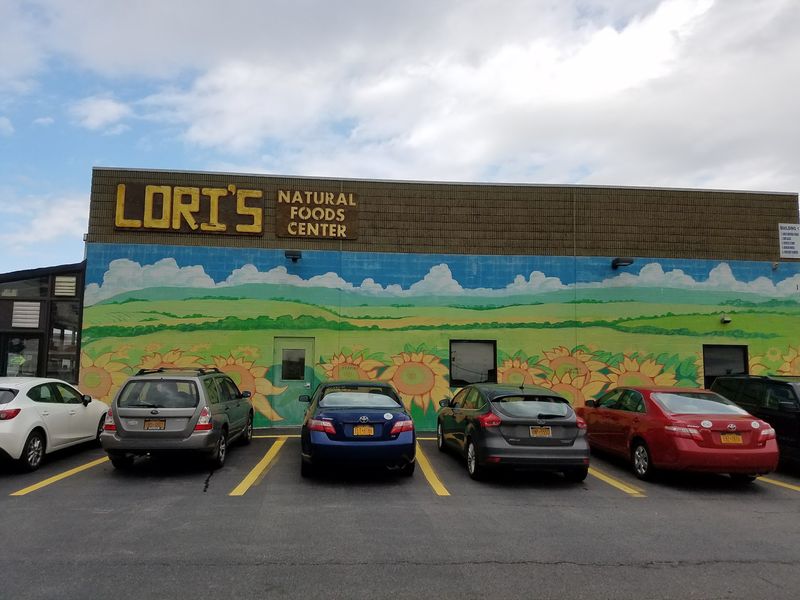 Lori’s Natural Foods Center