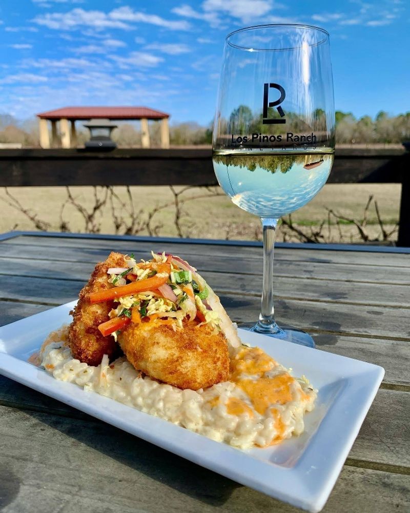 Los Pinos Ranch Vineyards (Pittsburg) Los Pinos Ranch Vineyards (Pittsburg)