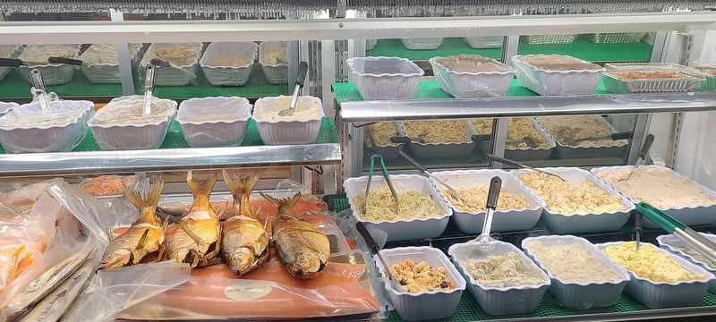 Manny’s Deli Stop (Willow Grove) Manny’s Deli Stop (Willow Grove)