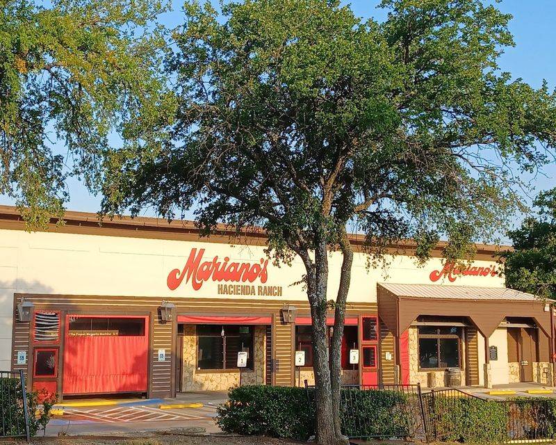 Mariano's Hacienda Ranch (Dallas) Mariano's Hacienda Ranch (Dallas)