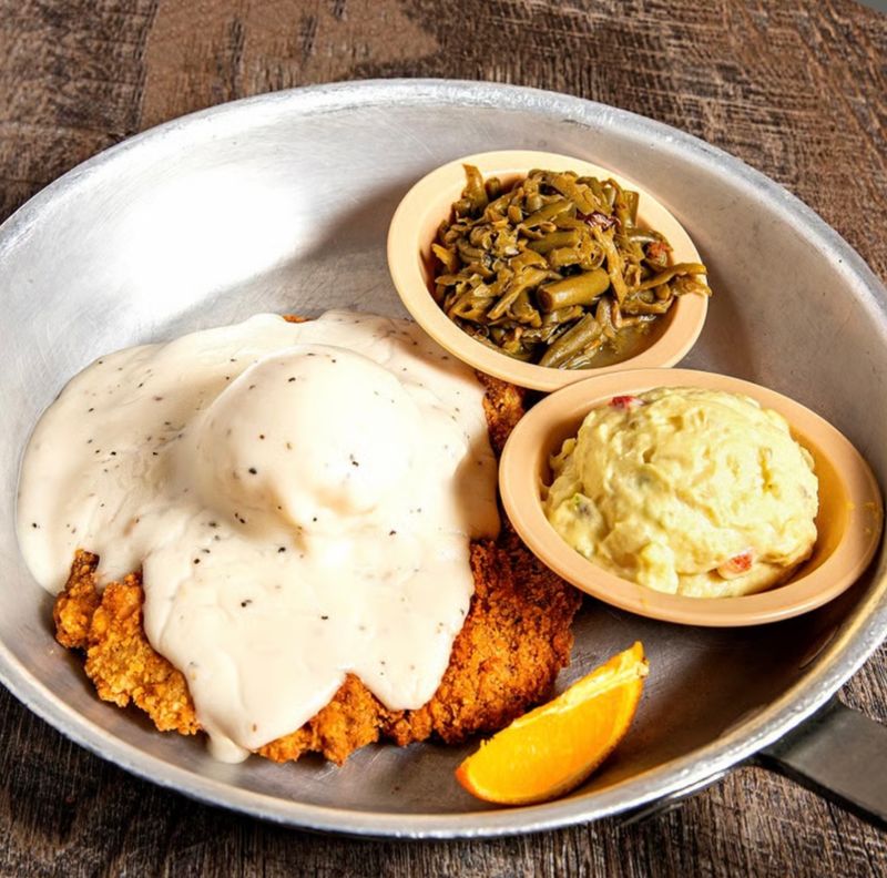 Massive Portions Built For Hungry Appetites Massive Portions Built For Hungry Appetites