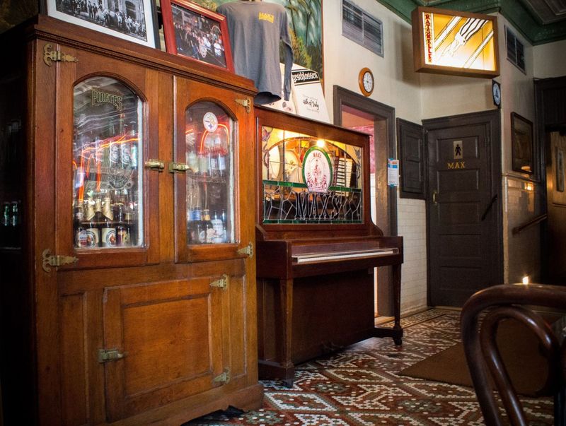 Max’s Allegheny Tavern - Pittsburgh Max’s Allegheny Tavern - Pittsburgh