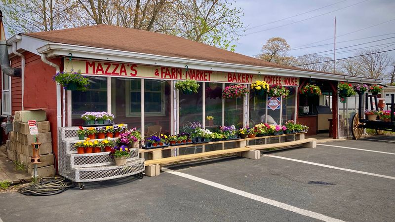 Mazza's Farm Market, Bakery & Coffee House - Northfield Mazza's Farm Market, Bakery & Coffee House - Northfield