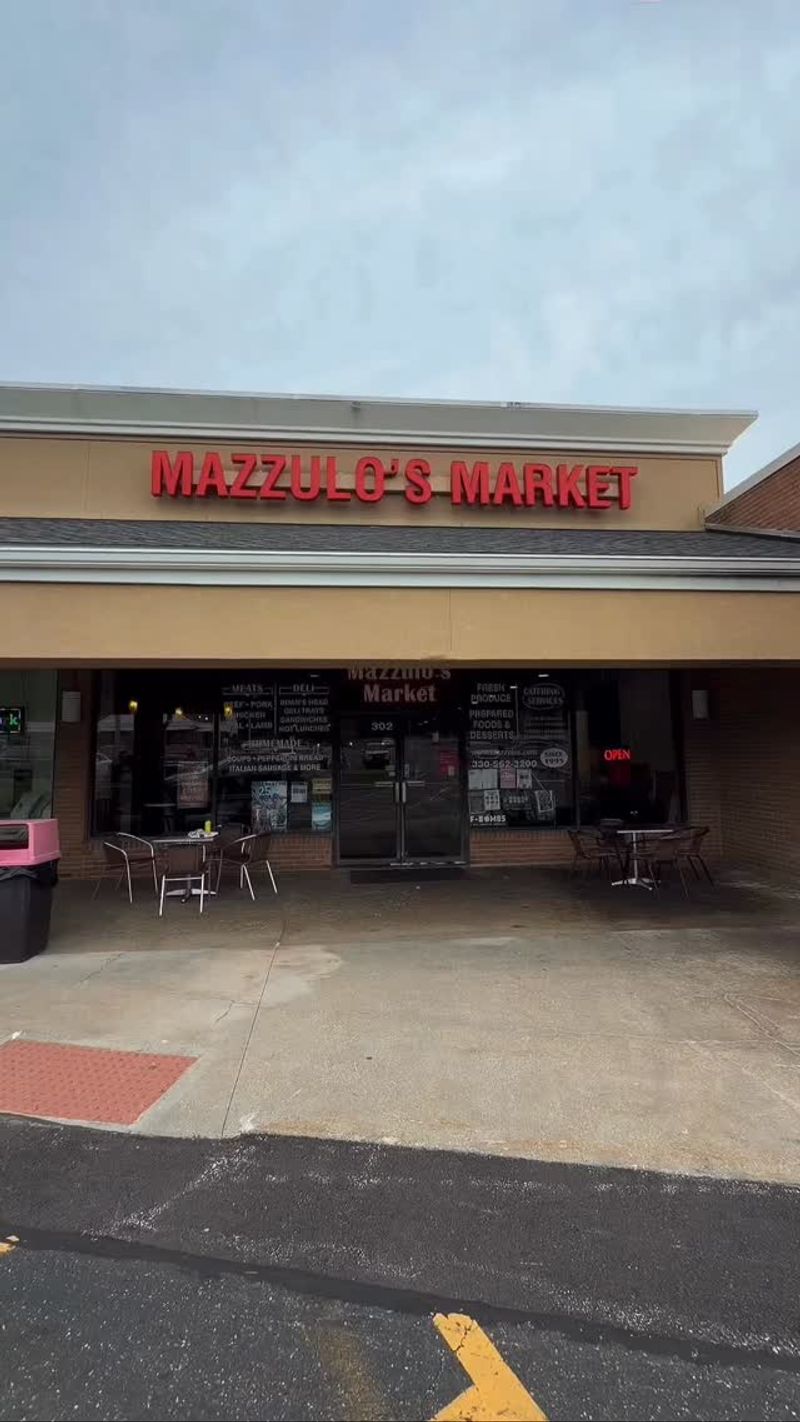 Mazzulo's Market, Bainbridge