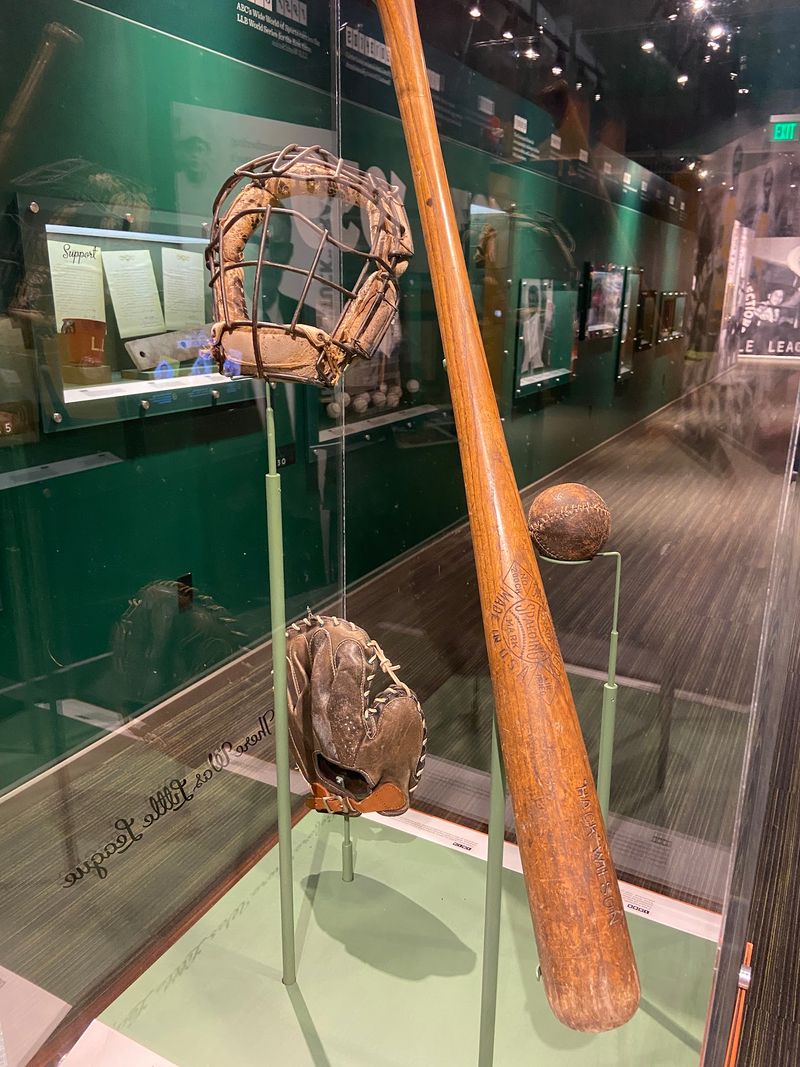 Memorabilia That Sparks Baseball Talk Memorabilia That Sparks Baseball Talk
