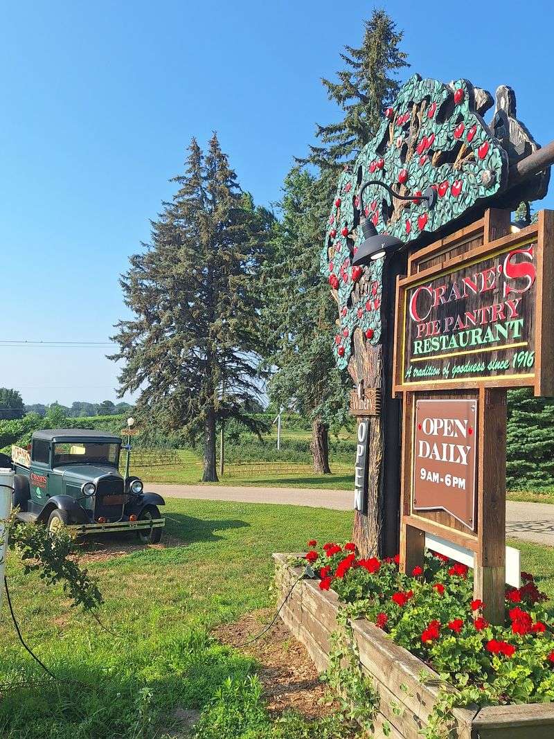 Michigan orchard scenery gives every sweet order better timing Michigan orchard scenery gives every sweet order better timing
