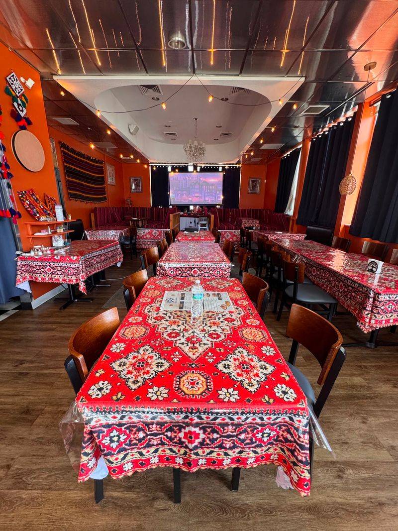 Michigan’s 44th Street Route to Afghan Food Michigan’s 44th Street Route to Afghan Food