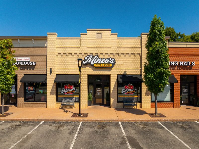 Mineo's Pizza & Wings - Franklin Mineo's Pizza & Wings - Franklin