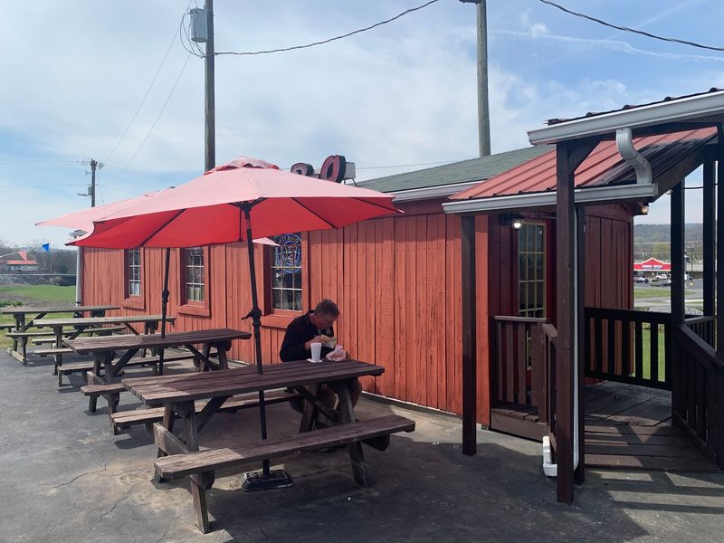 Mo-Mo's BBQ, Dayton