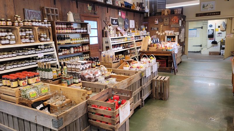 More than apples, with market finds for the whole trip More than apples, with market finds for the whole trip