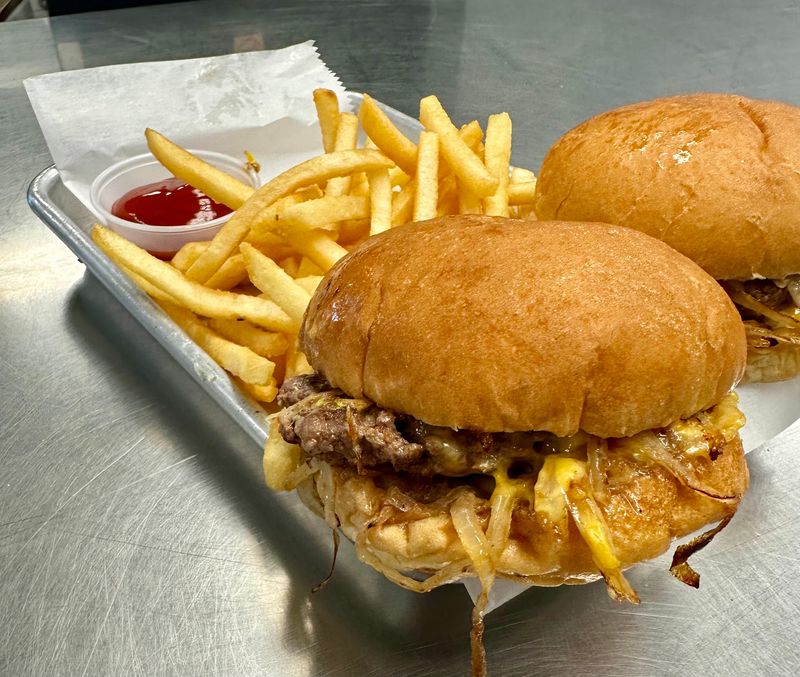 Motz’s Burgers - Detroit Motz’s Burgers - Detroit