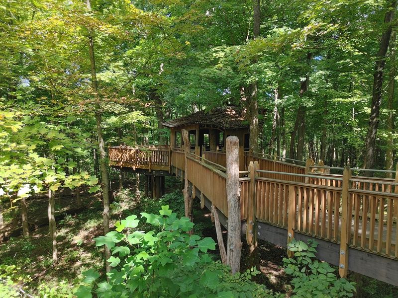 Mount Airy Forest Overlook in Cincinnati, Hamilton County Mount Airy Forest Overlook in Cincinnati, Hamilton County