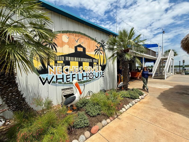 Neches River Wheelhouse (Port Neches)