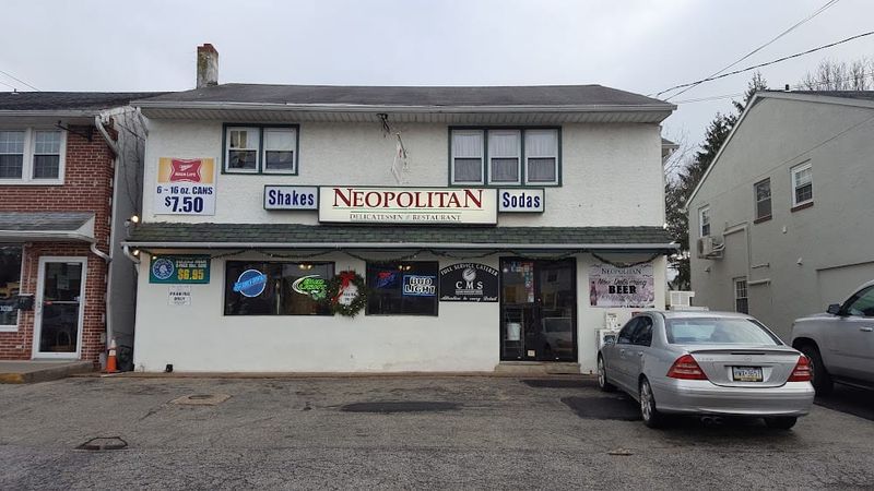 Neopolitan Delicatessen & Restaurant, Berwyn