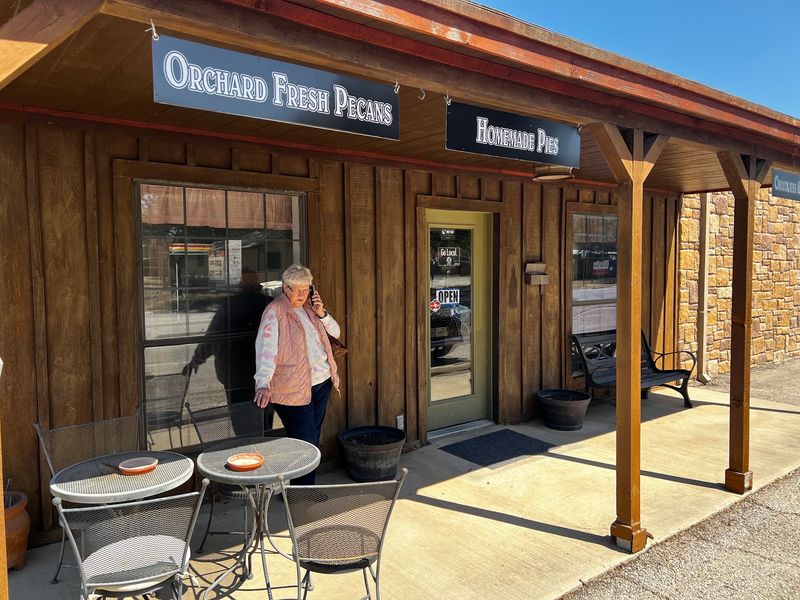 Oliver Pecan Co. Inc. (San Saba)