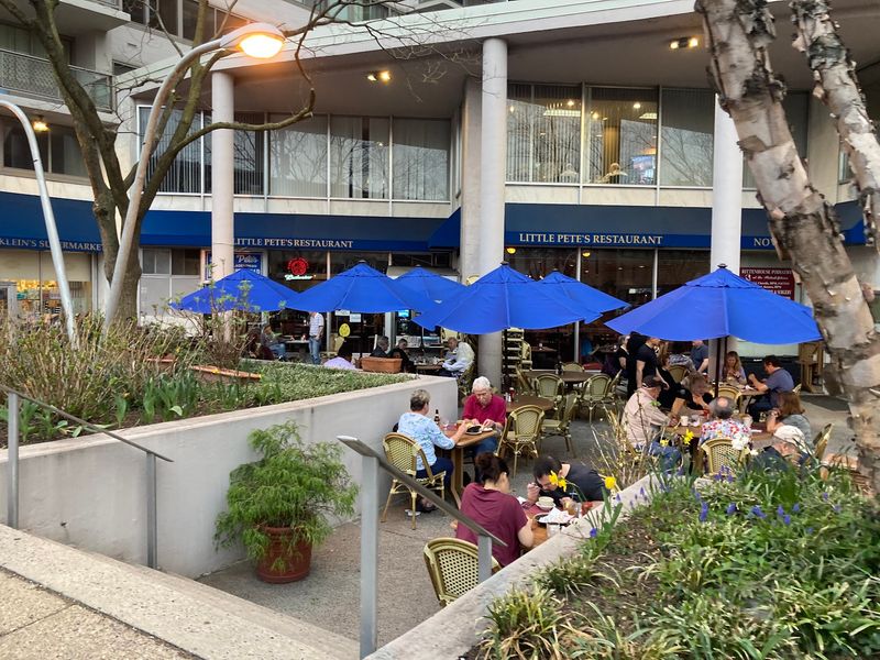 Outdoor Seating Adds A Little City Magic