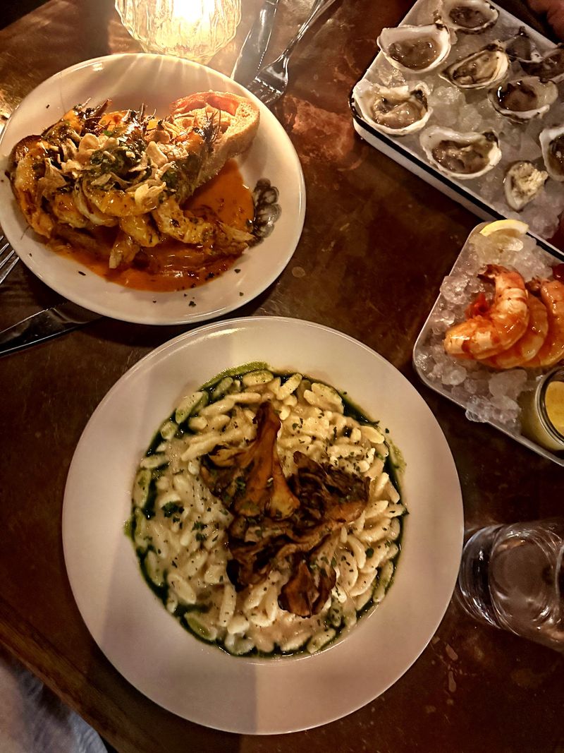 Oysters, Whole Fish, and the Dishes Regulars Keep Coming Back For Oysters, Whole Fish, and the Dishes Regulars Keep Coming Back For