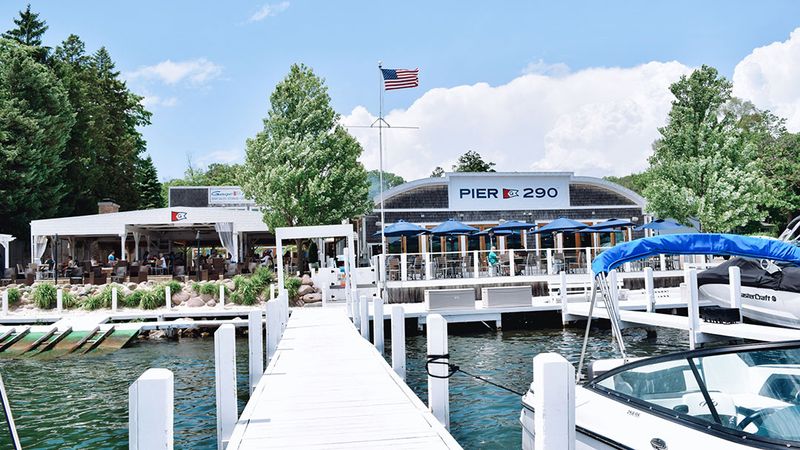 PIER 290