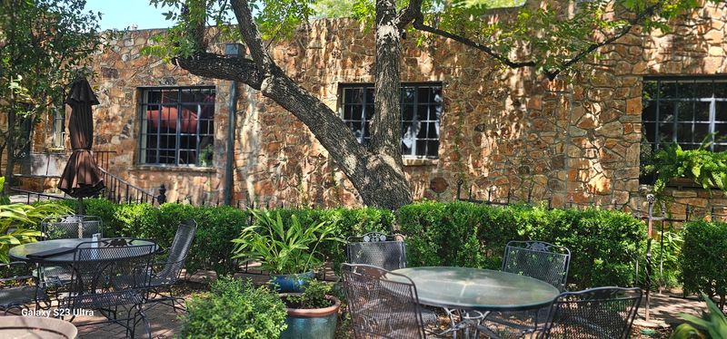 Palmer's Restaurant Bar & Courtyard (San Marcos) Palmer's Restaurant Bar & Courtyard (San Marcos)