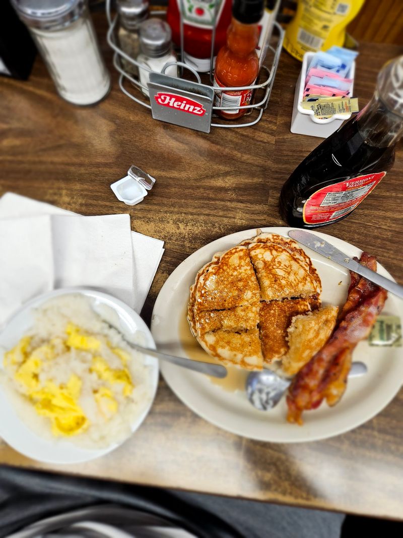 Pancakes With Small-Town Fame Pancakes With Small-Town Fame