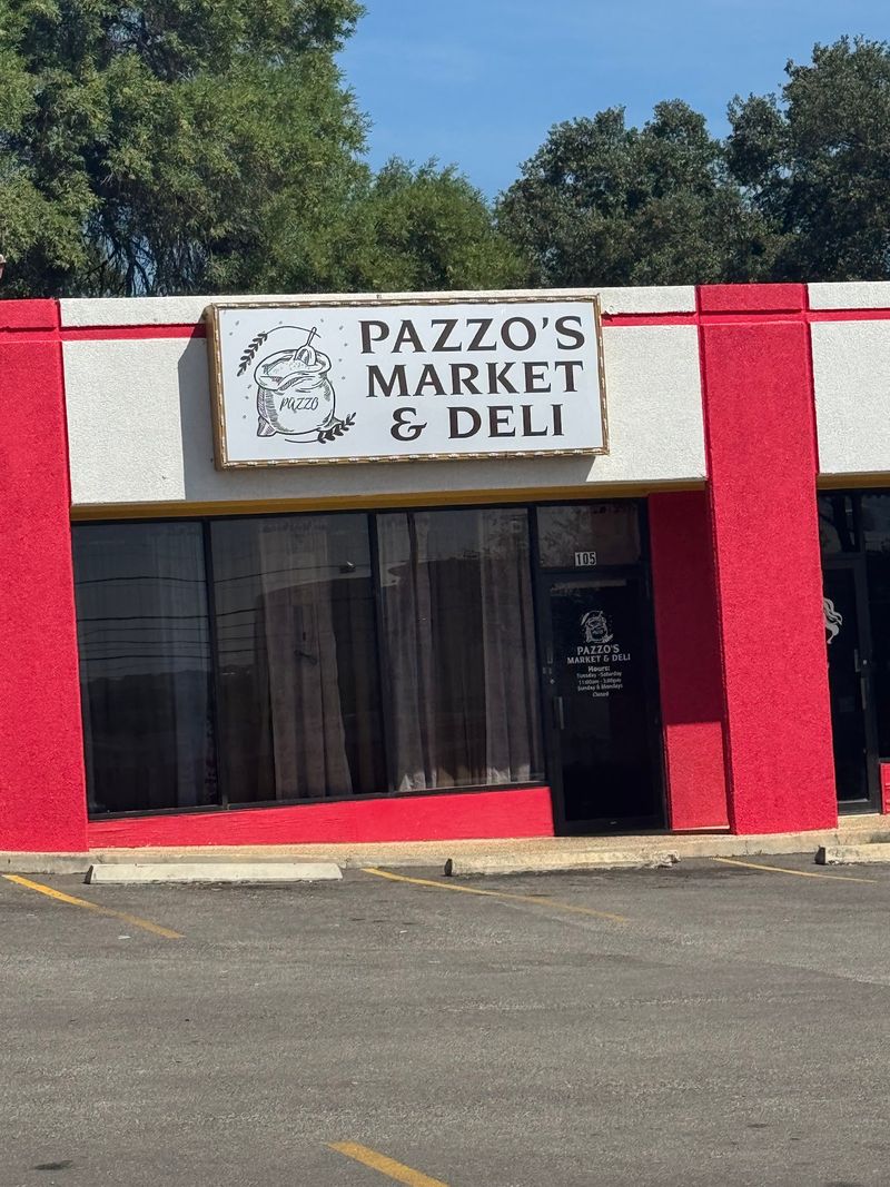 Pazzo Market and Deli (San Antonio)