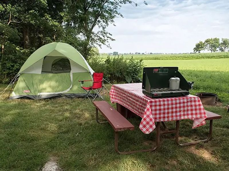 Peace, Quiet, and Amish Farm Views