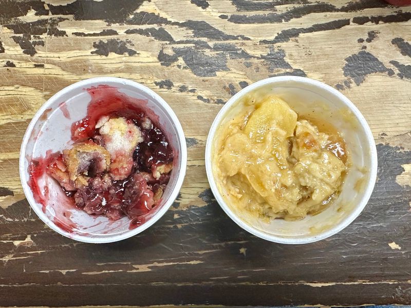 Peach Cobbler That Steals the Show Peach Cobbler That Steals the Show