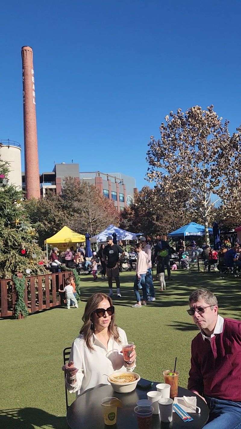 Pearl Farmers Market (San Antonio) Pearl Farmers Market (San Antonio)