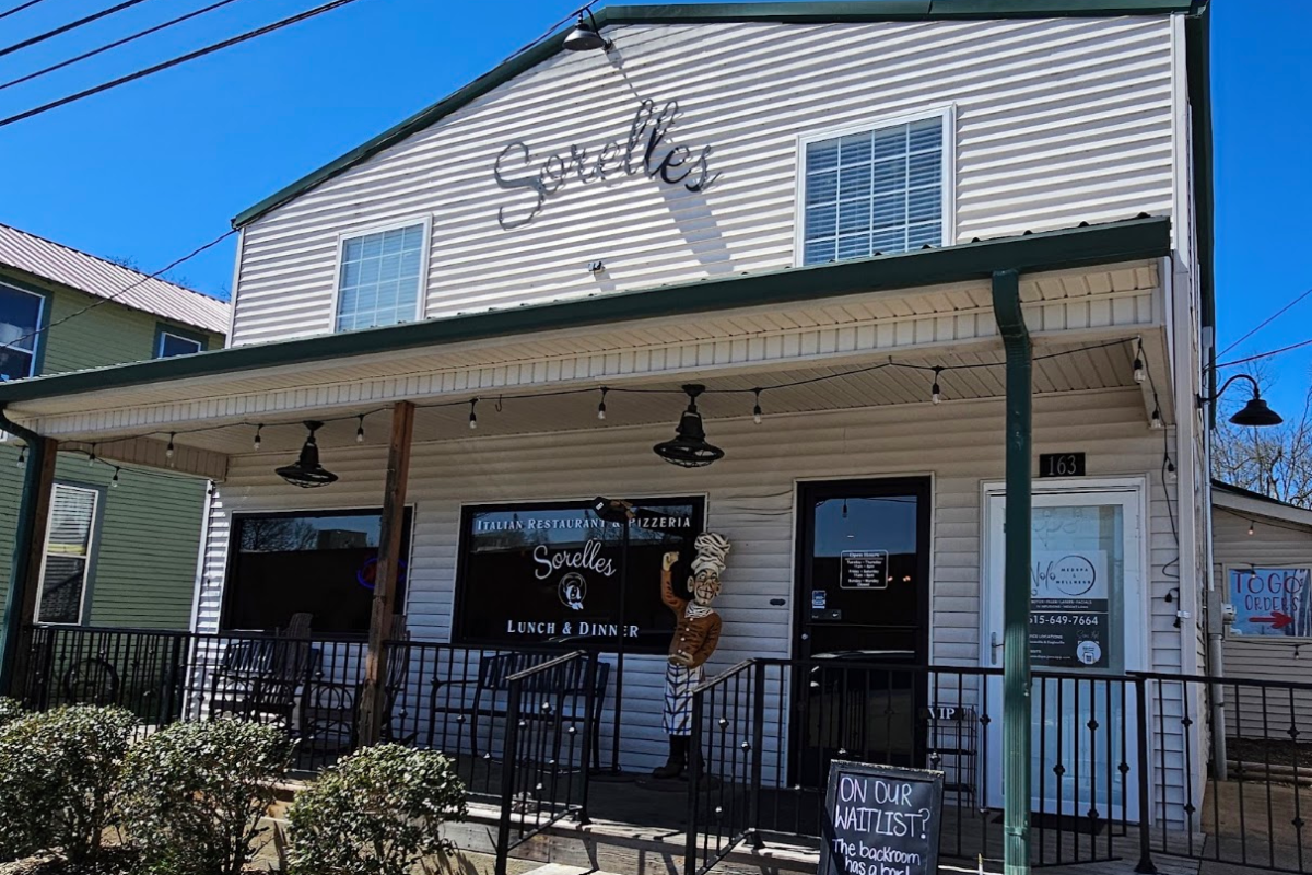 People Are Driving Miles for a Slice From This Little Tennessee Pizzeria