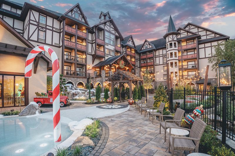 Perfect Location In The Heart Of Pigeon Forge Perfect Location In The Heart Of Pigeon Forge