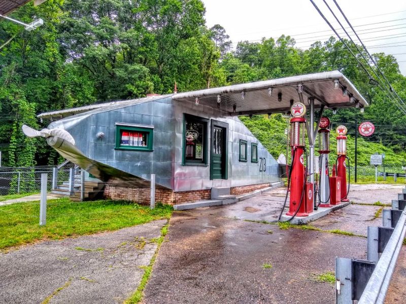 Perfect Photo Stop Along Your Road Trip Perfect Photo Stop Along Your Road Trip