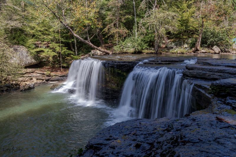 Perfect Picnic Rocks And Peaceful Spots Perfect Picnic Rocks And Peaceful Spots