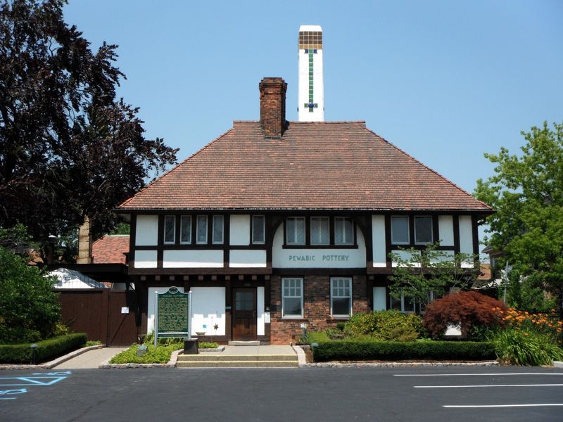 Pewabic Pottery - Detroit Pewabic Pottery - Detroit