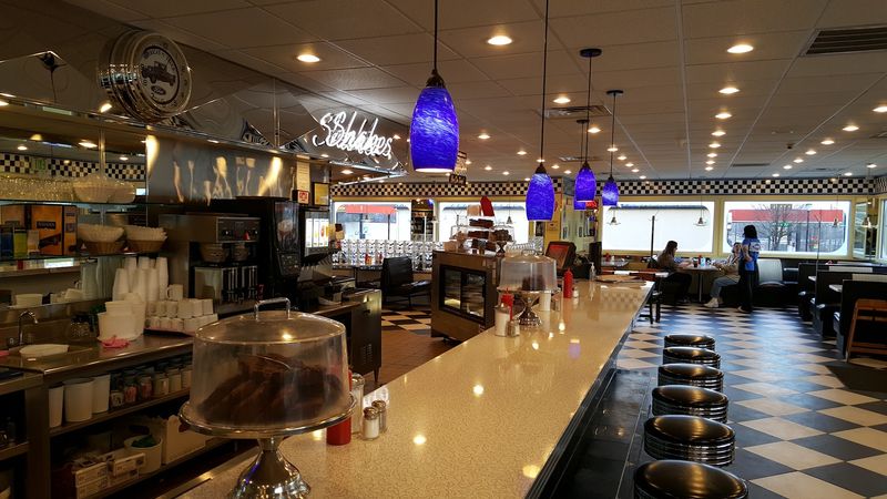 Pine Grove Diner (Pine Grove) Pine Grove Diner (Pine Grove)