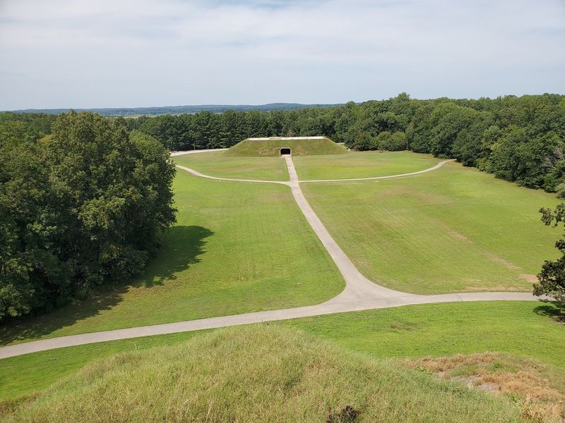 Pinson Mounds Loop, Pinson