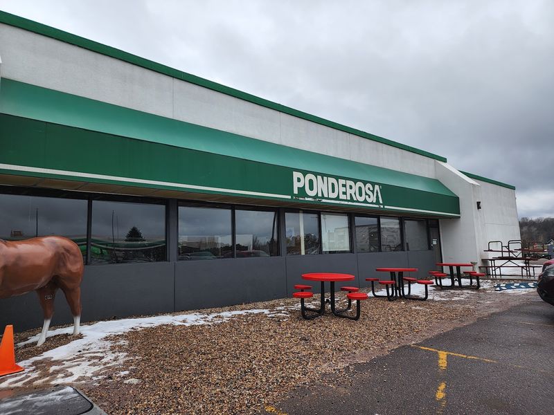 Ponderosa, Lake Delton, WI