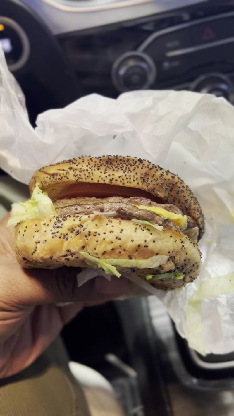 Poppy Seed Buns That Make Every Bite Better Poppy Seed Buns That Make Every Bite Better