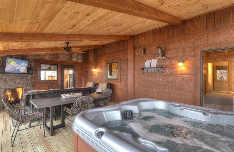 Private Hot Tubs That Actually Get Used Private Hot Tubs That Actually Get Used