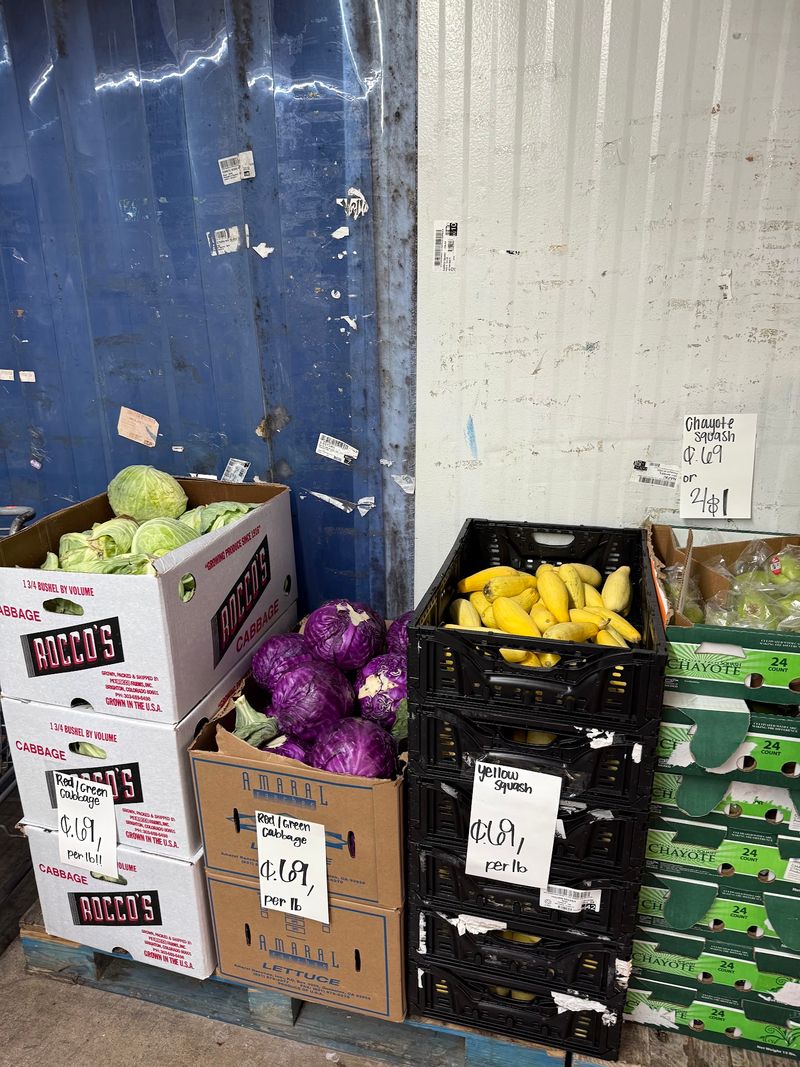 Produce Section That Rivals the Big Names Produce Section That Rivals the Big Names