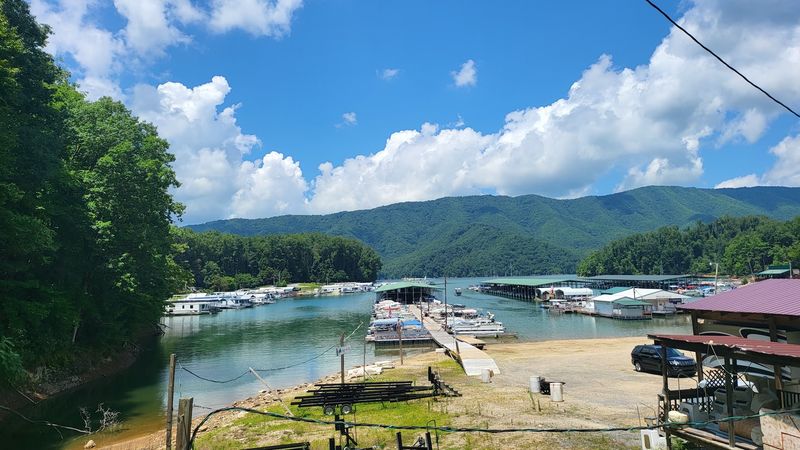 Professional Boat Sales and Service Department Professional Boat Sales and Service Department