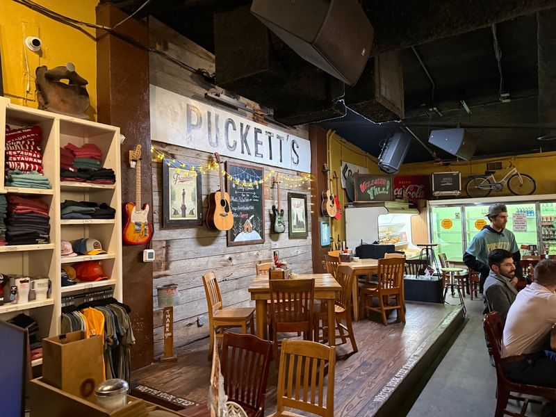 Puckett's Restaurant - Franklin Puckett's Restaurant - Franklin