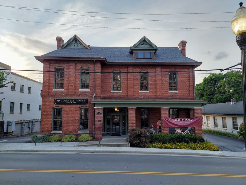 Red Pony - Franklin