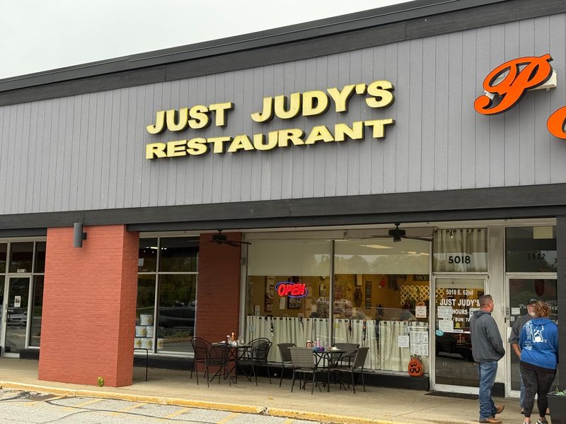 Just Judy's Restaurant (Indianapolis) Just Judy's Restaurant (Indianapolis)