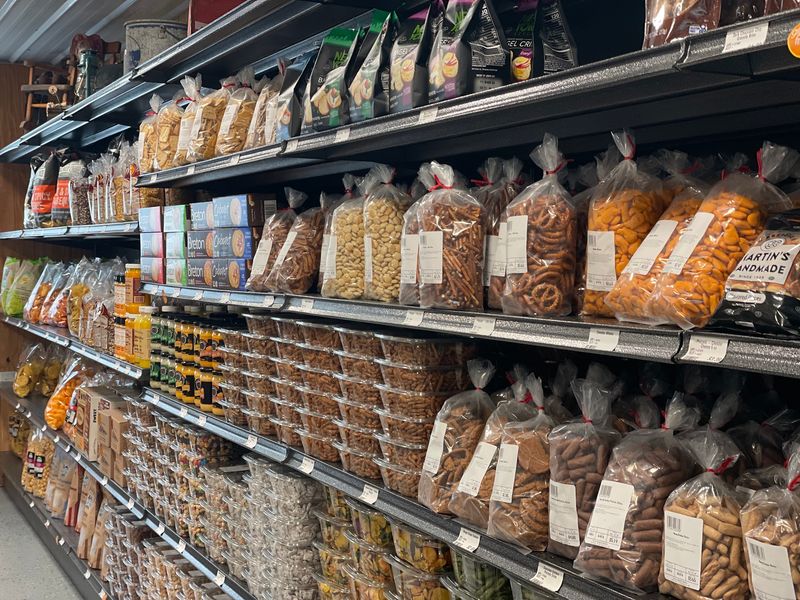 Rocky Branch Market, McEwen