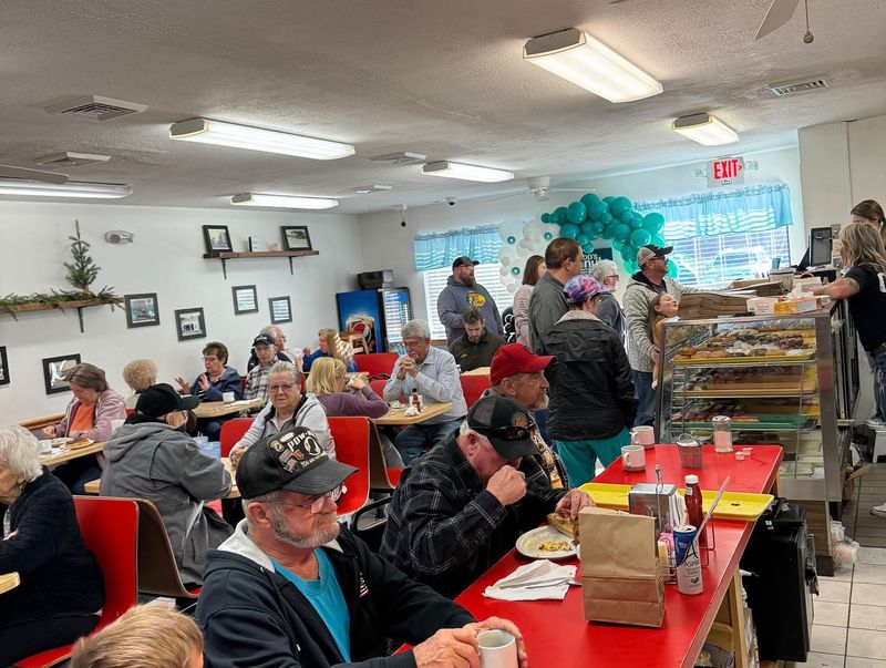 Rod's Donuts & Diner (Uhrichsville)
