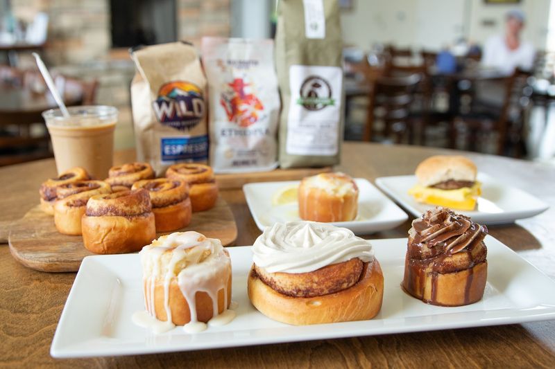 Rollin Café - Cordova Rollin Café - Cordova