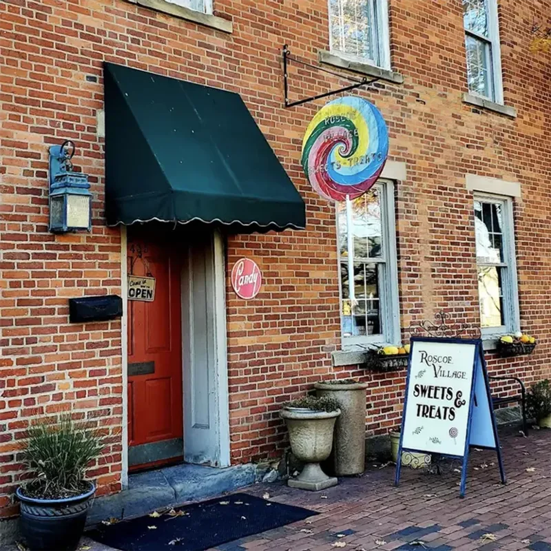 Roscoe Sweets & Treats